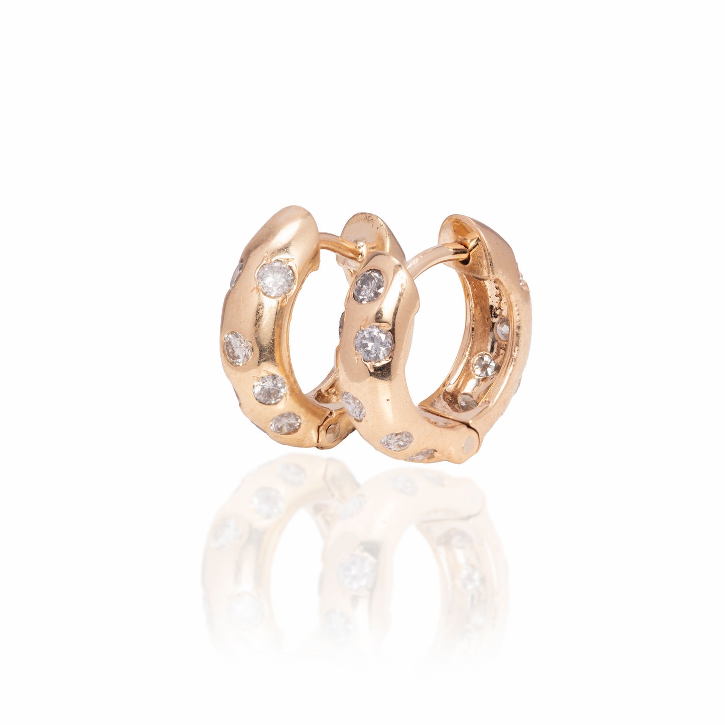 Give me a Huggie - mini hoops